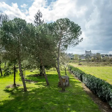 Les Trois Maisons A بيت للعطل سوموور